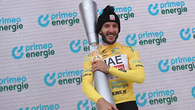 Il fascino del ciclismo agonistico è che il risultato non si decide fino all'ultimo momento.